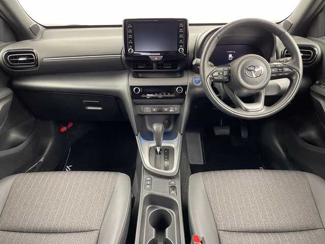 トヨタ ヤリスクロス ハイブリッド Z 鹿児島県 2023(令5)年 1.7万km センシュアルレッドマイカ ワンオーナー/モデリスタフルエアロ/メーカーナビ/パノラミックビューモニター/トヨタセーフティセンス/プリクラッシュセーフティ/ブラインドスポットモニター/レーダークルーズコントロール/オートハイビーム/電動パーキングブレーキ/パワーシート/純正フロアマット/シートヒーター/ステアリングヒーター/クリアランスソナー/LEDオートライト/ビルドインETC