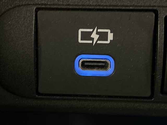 トヨタ ヤリスクロス ハイブリッド Z 鹿児島県 2023(令5)年 1.7万km センシュアルレッドマイカ ワンオーナー/モデリスタフルエアロ/メーカーナビ/パノラミックビューモニター/トヨタセーフティセンス/プリクラッシュセーフティ/ブラインドスポットモニター/レーダークルーズコントロール/オートハイビーム/電動パーキングブレーキ/パワーシート/純正フロアマット/シートヒーター/ステアリングヒーター/クリアランスソナー/LEDオートライト/ビルドインETC