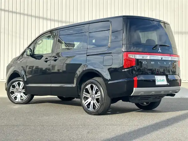 三菱 デリカＤ：５ G 群馬県 2023(令5)年 3.4万km アメジストブラック ワンオーナー/4WD/アルパイン製ナビ/　(AM/FM/CD/DVD/BT/SD/HDMI/)/全方位カメラ/アルパイン製フリップダウン/両側パワースライドドア/衝突被害軽減ブレーキ/車線逸脱警報/車線逸脱防止支援機能/レーダークルーズコントロール/AUTOライト/AUTOハイビーム/横すべり防止機能/アイドリングストップ/ステアリングリモコン/革巻きステアリング/ステアリングリモコン/パドルシフト