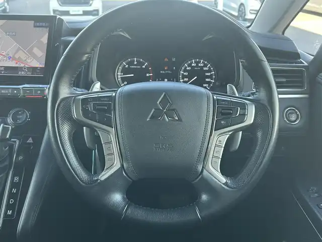 三菱 デリカＤ：５ G 群馬県 2023(令5)年 3.4万km アメジストブラック ワンオーナー/4WD/アルパイン製ナビ/　(AM/FM/CD/DVD/BT/SD/HDMI/)/全方位カメラ/アルパイン製フリップダウン/両側パワースライドドア/衝突被害軽減ブレーキ/車線逸脱警報/車線逸脱防止支援機能/レーダークルーズコントロール/AUTOライト/AUTOハイビーム/横すべり防止機能/アイドリングストップ/ステアリングリモコン/革巻きステアリング/ステアリングリモコン/パドルシフト