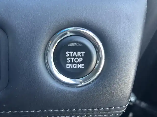 三菱 デリカＤ：５ G 群馬県 2023(令5)年 3.4万km アメジストブラック ワンオーナー/4WD/アルパイン製ナビ/　(AM/FM/CD/DVD/BT/SD/HDMI/)/全方位カメラ/アルパイン製フリップダウン/両側パワースライドドア/衝突被害軽減ブレーキ/車線逸脱警報/車線逸脱防止支援機能/レーダークルーズコントロール/AUTOライト/AUTOハイビーム/横すべり防止機能/アイドリングストップ/ステアリングリモコン/革巻きステアリング/ステアリングリモコン/パドルシフト