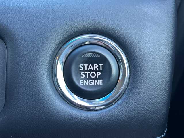 三菱 デリカＤ：５ G 群馬県 2023(令5)年 3.4万km アメジストブラック ワンオーナー/4WD/アルパイン製ナビ/　(AM/FM/CD/DVD/BT/SD/HDMI/)/全方位カメラ/アルパイン製フリップダウン/両側パワースライドドア/衝突被害軽減ブレーキ/車線逸脱警報/車線逸脱防止支援機能/レーダークルーズコントロール/AUTOライト/AUTOハイビーム/横すべり防止機能/アイドリングストップ/ステアリングリモコン/革巻きステアリング/ステアリングリモコン/パドルシフト