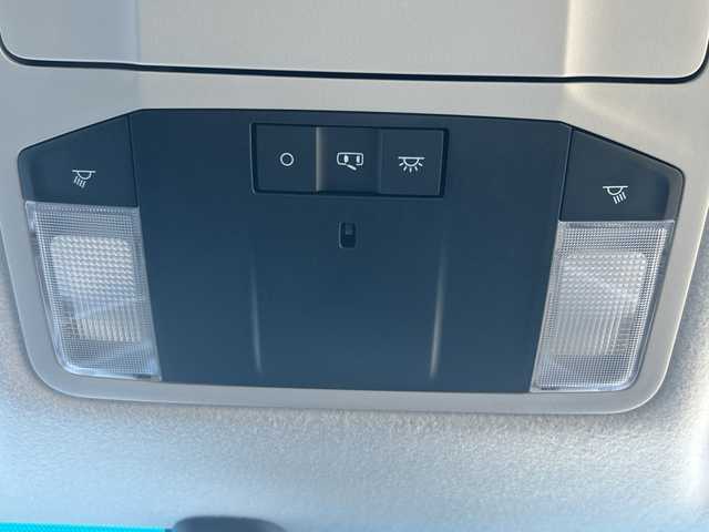 三菱 デリカＤ：５ G 群馬県 2023(令5)年 3.4万km アメジストブラック ワンオーナー/4WD/アルパイン製ナビ/　(AM/FM/CD/DVD/BT/SD/HDMI/)/全方位カメラ/アルパイン製フリップダウン/両側パワースライドドア/衝突被害軽減ブレーキ/車線逸脱警報/車線逸脱防止支援機能/レーダークルーズコントロール/AUTOライト/AUTOハイビーム/横すべり防止機能/アイドリングストップ/ステアリングリモコン/革巻きステアリング/ステアリングリモコン/パドルシフト