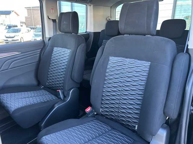 三菱 デリカＤ：５ G 群馬県 2023(令5)年 3.4万km アメジストブラック ワンオーナー/4WD/アルパイン製ナビ/　(AM/FM/CD/DVD/BT/SD/HDMI/)/全方位カメラ/アルパイン製フリップダウン/両側パワースライドドア/衝突被害軽減ブレーキ/車線逸脱警報/車線逸脱防止支援機能/レーダークルーズコントロール/AUTOライト/AUTOハイビーム/横すべり防止機能/アイドリングストップ/ステアリングリモコン/革巻きステアリング/ステアリングリモコン/パドルシフト