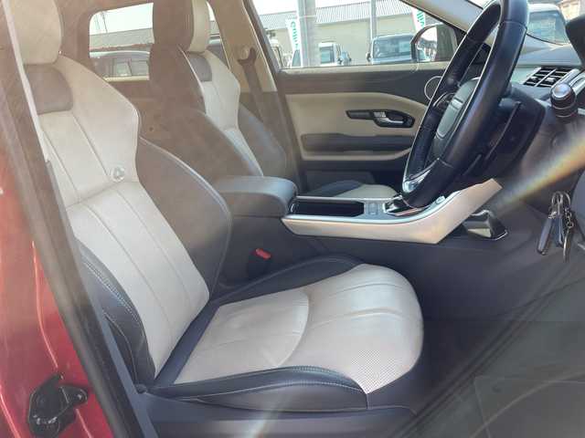 ランドローバー レンジローバーイヴォーク SEプラス 三重県 2017(平29)年 4万km フィレンツェレッド /禁煙車//スマートキー//プッシュスタート//ワンオーナー//純正HDDナビ//全方位カメラ//オートAC//前席シートヒーター/[前席メモリ機能付きパワーシート//本革シート//ステアリングスイッチ//クルーズコントロール//MTモード付AT//パドルシフト//MERIDIANサウンド//ガラスルーフ//4WD//ターボ//AEB(衝突軽減ブレーキ)//LDW//BSM//ETC//社外前方ドライブレコーダー//サイドカーテンエアバッグ//LED//オートライト