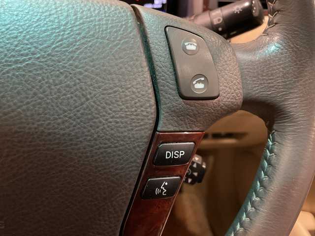 トヨタ クラウン ロイヤル RエクストラiFourQプレミア 新潟県 2008(平20)年 8.2万km プレミアムシルバーパール エンジンスタートボタン/パワーステアリング/パワーウィンドウ/4WD/スマートキー/オートエアコン/クルーズコントロール/MD/MDチェンジャー/純正ETC/バックカメラ/フルセグTV/純正DVDナビ/D+N席パワーシート/レザーシート/純正アルミホイール/ABS/横滑り防止装置/AFS/前後コーナーセンサー/LEDヘッドライト/W+サイドエアバック/カーテンエアバック