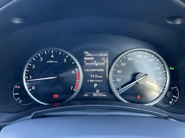 レクサス ＮＸ 300 スパイス&シック 愛知県 2020(令2)年 4万km ソニッククォーツ 純正10.3インチワイドナビ/　AM/FM・CD/DVD・BT・USB/ムーンルーフ/全方位カメラ/パノラミックビューモニター/プリクラッシュセーフティシステム/レーントレーシングアシスト/アダプティブハイビームシステム/レーダークルーズコントローズ/先行車発進告知機能/ブラインドスポットモニター/パーキングサポートブレーキ/パワーバックドア/三眼LEDヘッドランプ/ステアリングヒーター/前席シートヒーター/エアシート/パワーシート/運転席シートメモリー/純正18インチAW/純正フロアマット/ETC2.0/カードキー/保証書/取説