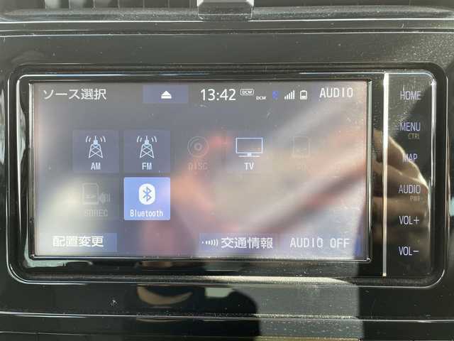 トヨタ プリウス A 佐賀県 2019(平31)年 5.4万km ホワイトパールクリスタルシャイン 純正7型ナビゲーション/バックカメラ/ビルトインETC/前方ドライブレコーダー/ステアリングヒーター/HUD/BSM/パーキングアシスト/プリクラッシュセーフティ/レーダークルーズコントロール/フロアマット/LEDヘッドライト/フォグランプ