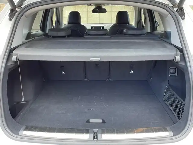 ＢＭＷ Ｘ１ xDrive 18d xライン 青森県 2017(平29)年 3.4万km アルピンホワイトⅢ /4WD/ディーゼルターボ/・純正HDDナビ/　（CD/DVD/USB/AUX/Musicコレクション）/・ドライビング・アシスト/　（レーンディパーチャーウォーニング//　前車接近警告機能/衝突軽減ブレーキ）/・バックカメラ/・パークディスタンスコントロール/・パーキングアシスト/・黒レザーシート/・D席メモリー付き/　前席パワーシート/・前席シートヒーター/・LEDヘッドライト/・ミラー一体式ETC/・リア7面プライバシーガラス/・シルバールーフレール/・ヒルクライムアシスト/・パワーバックドア/・オートワイパー/・前後フォグランプ/・レーンキーピング/・ウインカーミラー /・W/サイド/カーテンエアバッグ /・ABS/・スマートキーx2/・保証書・取説