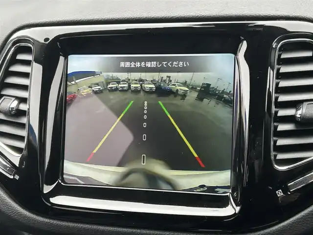 クライスラー・ジープ ジープ コンパス リミテッド 茨城県 2020(令2)年 2.6万km 白 ワンオーナー　/ｂｅａｔｓサウンド　/衝突軽減Ｂ　/ＡＣＣ　/レーンセンス　/ＢＳＭ　/Ｂカメラ　/パークセンス　/ナビ　/ＴＶ　/黒革　/シートＨ　/ＰＷシート　/ＰＷテールゲート　/オートハイビーム　/ＥＴＣ　/前後ドラレコ/禁煙車