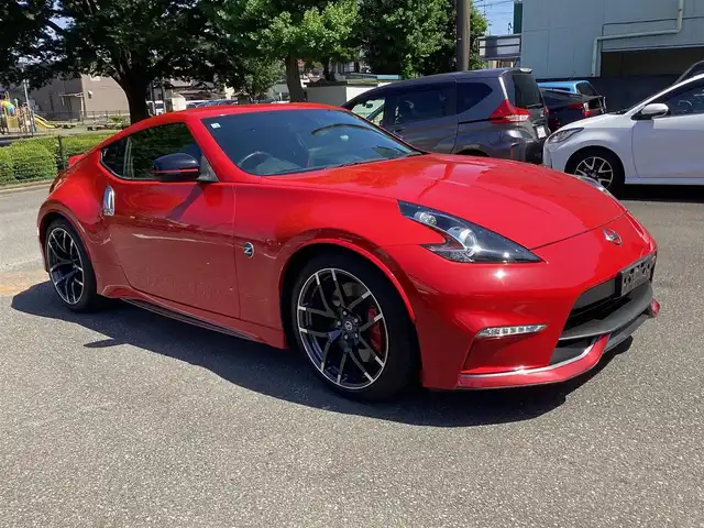 日産 フェアレディ Ｚ ニスモ 神奈川県 2020(令2)年 4.2万km バイブラントレッド ワンオーナー/純正ナビ、TV/バックモニタ/ETC/HIDヘッドライト/専用チューニングコンピューター/YAMAHA製パフォーマンスダンパー/バケットシート