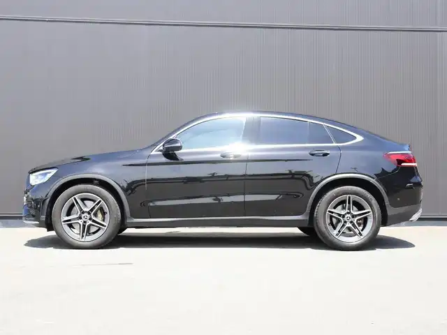 メルセデス・ベンツ ＧＬＣ２２０ d 4マチック クーペ AMGライン 静岡県 2019(令1)年 4.8万km オブシディアンブラック 純正ナビ/フルセグTV/レーダーセーフティパッケージ/・衝突軽減ブレーキ/・BSM/・ディストロニック/・ステアリングアシスト/サンルーフ/360°カメラ/ACC/全席シートヒーター/エアサス/パドルシフト