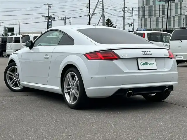 アウディ ＴＴクーペ 2．0 TFSI クワトロ 道南・函館 2016(平28)年 4万km 白 マトリクスLED/黒レザーシート/前席シートヒーター/バーチャルコクピット/純正ナビTV/AUX・USB・Bluetooth/バックカメラ/前後コーナーセンサー/アダクティブクルーズコントロール/ブラインドスポット/ETC2.0/スマートキー
