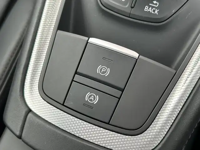アウディ ＴＴクーペ 2．0 TFSI クワトロ 道南・函館 2016(平28)年 4万km 白 マトリクスLED/黒レザーシート/前席シートヒーター/バーチャルコクピット/純正ナビTV/AUX・USB・Bluetooth/バックカメラ/前後コーナーセンサー/アダクティブクルーズコントロール/ブラインドスポット/ETC2.0/スマートキー