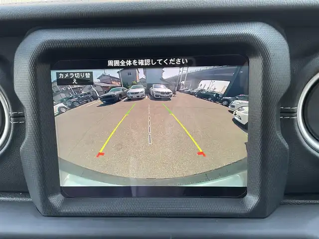 クライスラー・ジープ ジープ ラングラー アンリミテッド サハラ 香川県 2019(令1)年 5.5万km 白 スマートキー/4WD/アイドリングストップ/ACC/バックカメラ/純正ナビ/地デジ/Bluetooth/ETC/ブラックレザーシート/シートヒーター/純正18インチアルミ/コーナーセンサー/ブラインドスポットモニター/衝突軽減