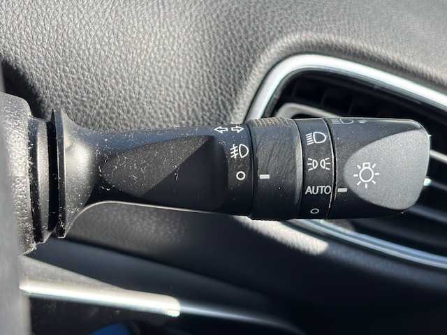 トヨタ プリウス A 長野県 2020(令2)年 7.3万km アティチュードブラックマイカ トヨタセーフティセンス/レーダークルーズコントロール/レーンキープ/オートマチックハイビーム/純正ナビ NSZT-W68T/フルセグTV/Bluetooth/バックカメラ/パワーシート/ヘッドアップディスプレイ/LEDヘッドライト/フォグライト/コーナーセンサー/ステアリングスイッチ/ETC