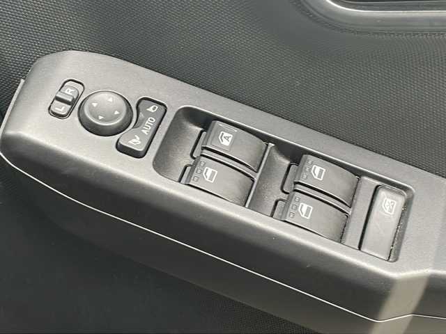 ダイハツ タフト X 静岡県 2022(令4)年 4万km サンドベージュメタリック 社外ナビ/社外CD/DVD/Bluetooth/バックカメラ/スマートアシスト/ドライブレコーダー/スマートキー/LEDヘッドライト