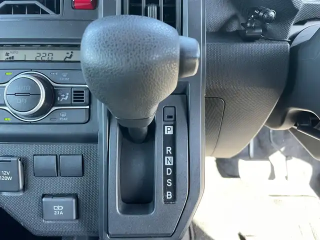 ダイハツ タフト X 大阪府 2022(令4)年 4.1万km サンドベージュメタリック (株)IDOMが運営する【じしゃロン堺店】の自社ローン専用車両になります。/こちらは現金またはオートローンご利用時の価格です。自社ローンご希望の方は別途その旨お申付け下さい