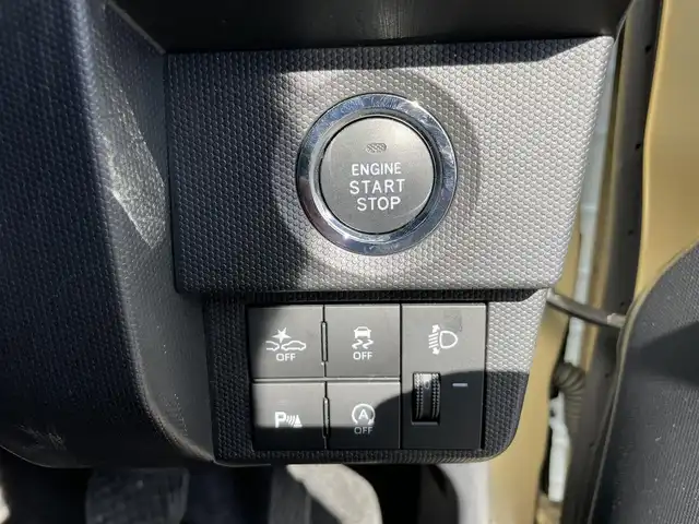 ダイハツ タフト X 大阪府 2022(令4)年 4.1万km サンドベージュメタリック (株)IDOMが運営する【じしゃロン堺店】の自社ローン専用車両になります。/こちらは現金またはオートローンご利用時の価格です。自社ローンご希望の方は別途その旨お申付け下さい