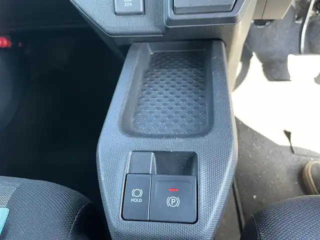 ダイハツ タフト X 大阪府 2022(令4)年 4.1万km サンドベージュメタリック (株)IDOMが運営する【じしゃロン堺店】の自社ローン専用車両になります。/こちらは現金またはオートローンご利用時の価格です。自社ローンご希望の方は別途その旨お申付け下さい