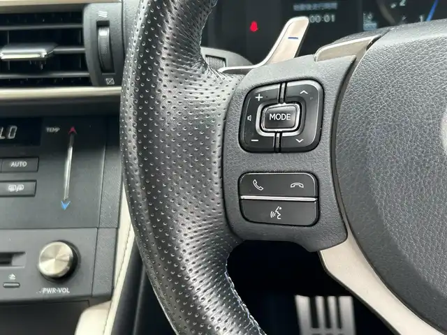 レクサス ＲＣ Ｆ カーボンエクステリアパッケージ 東京都 2018(平30)年 2.7万km グラファイトブラックガラスフレーク 純正ナビ/バックカメラ/ビルトインETC2.0/パワーシート/シートヒーター/ベンチレーションシート/ハンドルヒーター/3眼LEDヘッドライト/レクサスセーフティシステム＋/・プリクラッシュセーフティ/・レーンディパーチャーアラート/・オートマチックハイビーム/・ブラインドスポットモニター/・レーダークルーズコントロール/・コーナーセンサー