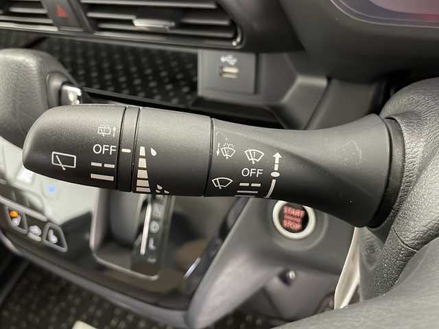 日産 ルークス ハイウェイスター X 長野県 2020(令2)年 4.2万km パープルⅡ 4WD/純正ナビ/両側パワースライドドア/エマージェンシーブレーキ/バックカメラ/サイドカメラ/アイドリングストップ/先行車発進お知らせ/車線逸脱警報/速度標識表示/道路標識表示/フルセグTV/Bluetooth/ビルトインETC/シートヒーター（運転席、助手席）/オートライト/LEDヘッドライト/オートマチックハイビーム/純正フロアマット/純正アルミホイール/ステアリングスイッチ/電動格納ミラー/ドアバイザー