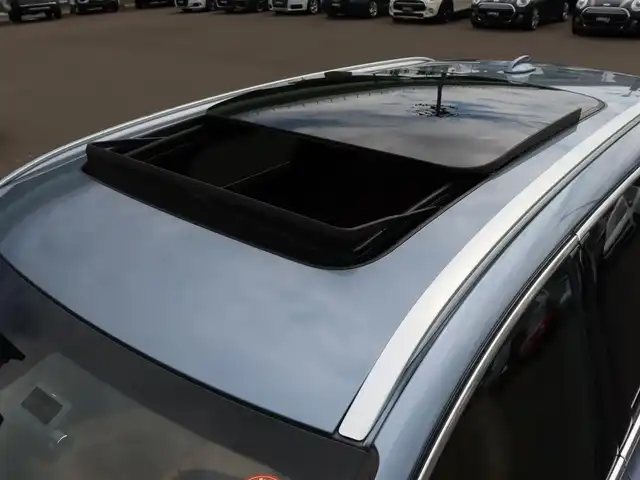 ボルボ Ｖ９０ T6 AWD インスクリプション 宮城県 2017(平29)年 7.7万km ライトブルー パノラマサンルーフ/Bowers&Wilkinsプレミアムサウンド/茶革シート（パーフォレーテッド・ファインナッパレザー）/ヘッドアップディスプレイ/アクティブクルーズコントロール/ブラインドスポットモニター/レーンキープアシスト/フットオープナー/パワーリアゲート/メモリ付パワーシート/シートベンチレーション/シートヒーター/ステアリングヒーター/純正HDDナビ(BT/USB/CD/AUX/CarPlay)/フルセグTV/360°カメラ/バックカメラ/純正20AW/アクティブベンディングランプ/LEDオートライト/オートホールド/ステアリングスイッチ/ドライブレコーダー(前後)/ETC/リモートキー/カラーコード　721　マッセルブルーメタリック