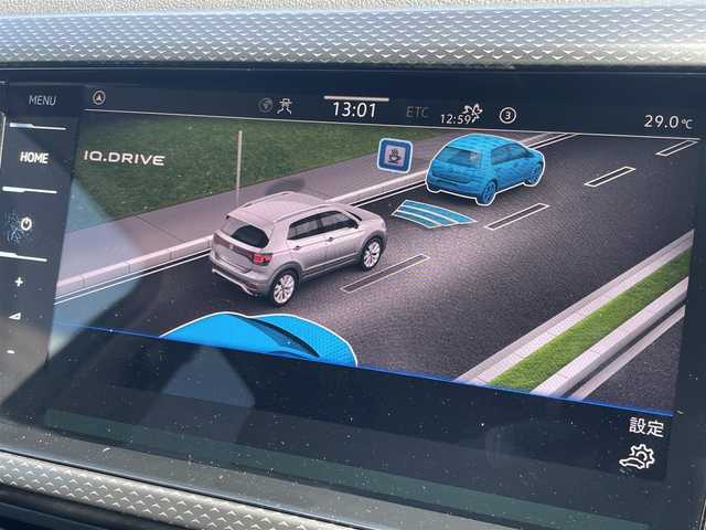 フォルクスワーゲン ＶＷ Ｔ－クロス TSI アクティブ 東京都 2022(令4)年 1.1万km Ｌグリーン 純正ナビ/デジタルコックピット/バックカメラ/ETC2.0/追従クルーズコントロール/衝突軽減/LEDライト/社外ドラレコ/スマートキー