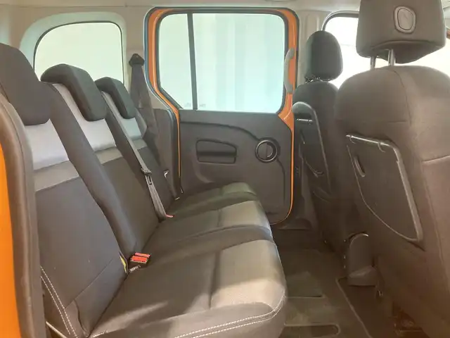 ルノー カングー クルール 熊本県 2019(令1)年 3.4万km オレンジ 特別仕様車/純正オーディオ/フォグランプ/デジタルインナーミラー/前後ドライブレコーダー/ETC/キーレス