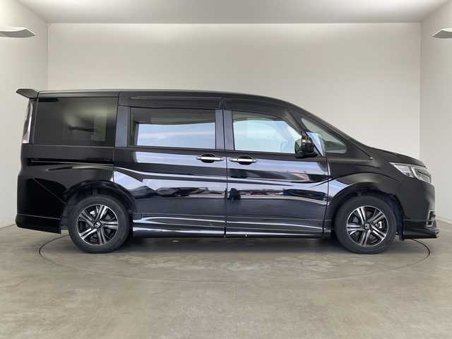 ホンダ ステップワゴン スパーダ eHEV G EXホンダS 新潟県 2020(令2)年 3.4万km プレミアムスパークルブラックパール GathersSDナビ(型式:VXU207SWi)/フルセグテレビ/アラウンドビューカメラ/フリップダウンモニター/アダプティブクルーズコントロール/ドアバイザー/両側パワースライドドア/ステアリングスイッチ/ビルトインETC/EVモード/ブレーキホールド