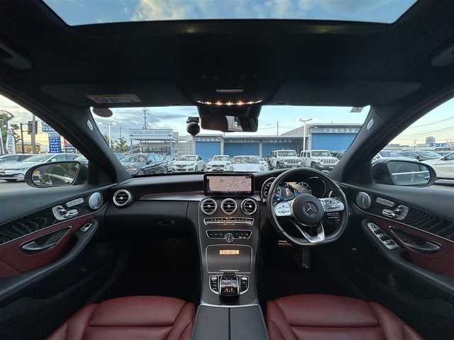 メルセデス・ベンツ Ｃ２２０ｄ ローレウスエディション 滋賀県 2020(令2)年 4.4万km グレー レザーエクスクルーシブパッケージ/ベンチレーターシート(D/N)/パノラミミックスライディングルーフ/Burmesterサウンド/エアバランスパッケージ/純正ナビ/フルセグTV/BT/USB/360°カメラ/HUD/ワイヤレスチャージ/電動リアドア/レーダーセーフティー/ACC/LKA/BSM