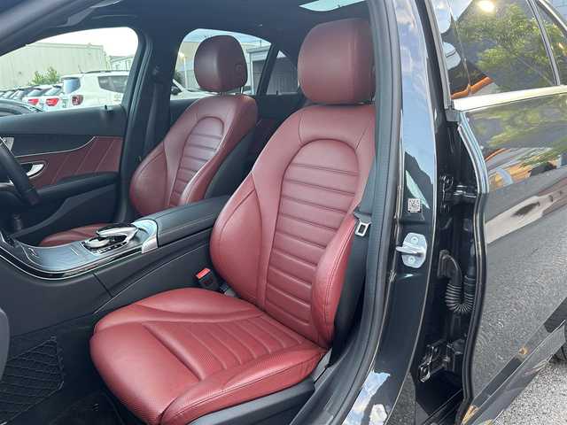 メルセデス・ベンツ Ｃ２２０ｄ ローレウスエディション 滋賀県 2020(令2)年 4.4万km グレー レザーエクスクルーシブパッケージ/ベンチレーターシート(D/N)/パノラミミックスライディングルーフ/Burmesterサウンド/エアバランスパッケージ/純正ナビ/フルセグTV/BT/USB/360°カメラ/HUD/ワイヤレスチャージ/電動リアドア/レーダーセーフティー/ACC/LKA/BSM