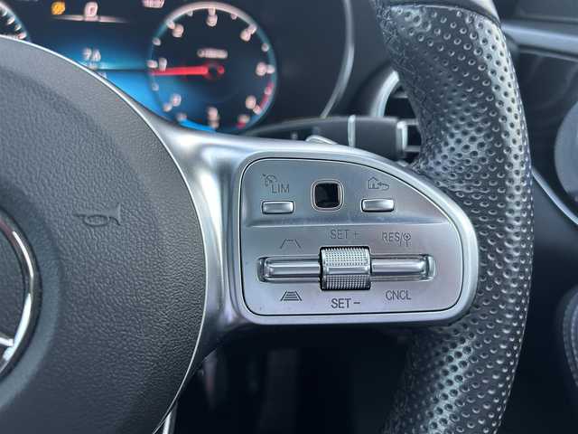 メルセデス・ベンツ Ｃ２２０ｄ ローレウスエディション 滋賀県 2020(令2)年 4.4万km グレー レザーエクスクルーシブパッケージ/ベンチレーターシート(D/N)/パノラミミックスライディングルーフ/Burmesterサウンド/エアバランスパッケージ/純正ナビ/フルセグTV/BT/USB/360°カメラ/HUD/ワイヤレスチャージ/電動リアドア/レーダーセーフティー/ACC/LKA/BSM