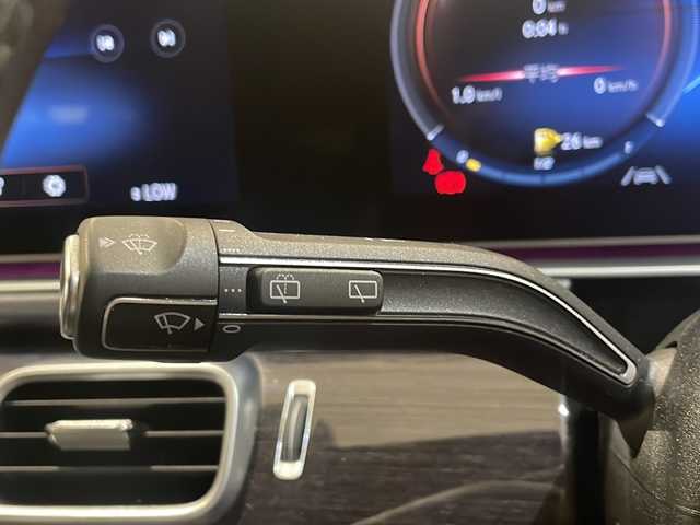 メルセデス・ベンツ ＧＬＥ３００ｄ 4MATIC AMGライン 新潟県 2019(令1)年 4.8万km ダイヤモンドホワイト オプション/パノラミックスライディングルーフ/レザーエクスクルーシブパッケージ/・本革シート/・シートベンチレーター/・Burmesterサラウンドサウンドシステム/・ヘッドアップディスプレイ/AMGライン/・マルチビームLEDヘッドライト/・アダプティブハイビームアシストプラス/・20インチAMG5ツインスポークAW/・後席シートヒーター/標準装備/アンビエントライト64色/レーダーセーフティーパッケージ/・アクティブブラインドスポットアシスト/・アクティブレーンキーピングアシスト/・アクティブレーンチェンジングアシスト/360度カメラシステム/アクティブパーキングアシスト/12.3インチワイドディスプレイ/・Bluetooth/・フルセグTV/・AM/FM/ドライブレコーダー/ETC