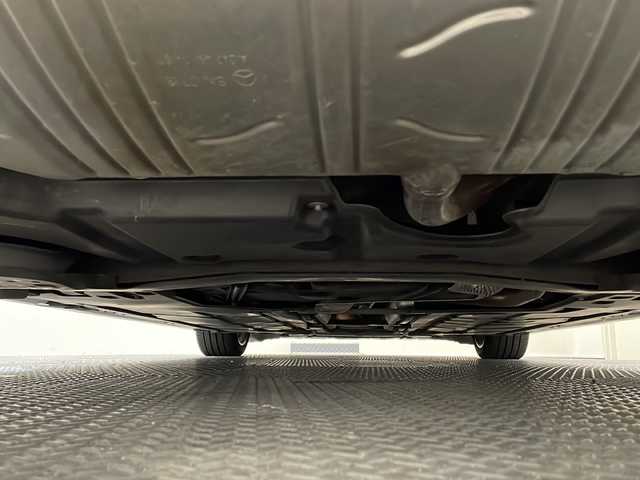 メルセデス・ベンツ Ａ１８０ スタイル AMGライン 新潟県 2019(平31)年 3.3万km コスモスブラック レーダーセーフティパッケージ/・アクティブディスタンスアシスト・ディストロニック/・アクティブブレーキアシスト/・アクティブステアリングアシスト/AMGレザーエクスクルーシブパッケージ/・アンビエントライト（64色）/・アルミニウムインテリアトリム/アドバンスドパッケージ/・360°カメラシステム/・ヘッドアップディスプレイ/・アドバンスドサラウンドシステム/サンルーフ/ESP/ワイヤレスチャージング/Bluetooth/TV/AM/FM/ドライブレコーダー/メモリー付フルパワーシート/シートヒーター/クルーズコントロール＆可変スピードリミッター/ETC2.0