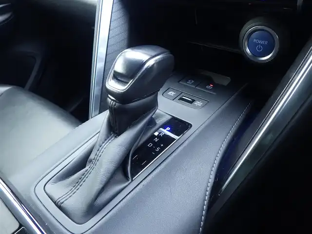 トヨタ ハリアー ハイブリッド Z 千葉県 2020(令2)年 4.7万km ブラック Toyota Safety Sense/・プリクラッシュセーフティ/・レーンディパーチャーアラート/・オートハイビーム/・レーダークルーズコントロール/・ブラインドスポットモニター/ヘッドアップディスプレイ/デジタルインナーミラー/JBLサウンド/12.3インチ純正コネクティッドナビ/地デジTV/【Bluetooth接続】/パノラミックビューモニター/運転席パワーシート/ハーフレザーシート/革巻きステアリング/ステアリングスイッチ/ETC（2.0）/LEDヘッドライト/フォグライト/ウインカーミラー/クリアランスソナー/純正19インチアルミホイル/サイド/カーテン/ニーエアバッグ/スマートキー