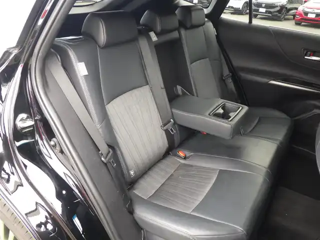 トヨタ ハリアー ハイブリッド Z 千葉県 2020(令2)年 4.7万km ブラック Toyota Safety Sense/・プリクラッシュセーフティ/・レーンディパーチャーアラート/・オートハイビーム/・レーダークルーズコントロール/・ブラインドスポットモニター/ヘッドアップディスプレイ/デジタルインナーミラー/JBLサウンド/12.3インチ純正コネクティッドナビ/地デジTV/【Bluetooth接続】/パノラミックビューモニター/運転席パワーシート/ハーフレザーシート/革巻きステアリング/ステアリングスイッチ/ETC（2.0）/LEDヘッドライト/フォグライト/ウインカーミラー/クリアランスソナー/純正19インチアルミホイル/サイド/カーテン/ニーエアバッグ/スマートキー