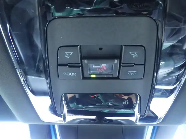 トヨタ ハリアー ハイブリッド Z 千葉県 2020(令2)年 4.7万km ブラック Toyota Safety Sense/・プリクラッシュセーフティ/・レーンディパーチャーアラート/・オートハイビーム/・レーダークルーズコントロール/・ブラインドスポットモニター/ヘッドアップディスプレイ/デジタルインナーミラー/JBLサウンド/12.3インチ純正コネクティッドナビ/地デジTV/【Bluetooth接続】/パノラミックビューモニター/運転席パワーシート/ハーフレザーシート/革巻きステアリング/ステアリングスイッチ/ETC（2.0）/LEDヘッドライト/フォグライト/ウインカーミラー/クリアランスソナー/純正19インチアルミホイル/サイド/カーテン/ニーエアバッグ/スマートキー