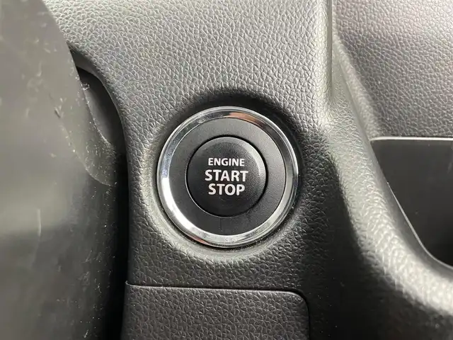 スズキ ワゴンＲ HYBRID FX リミテッド 富山県 2019(平31)年 3.4万km ピュアホワイトP 4WD/社外ナビ【CN-RE07D】/(AM/FM/CD/DVD/SD/BT)/フルセグTV/バックカメラ/ヘッドアップディスプレイ/衝突被害軽減ブレーキ/レーンキープアシスト/オートLEDヘッドライト/横滑り防止装置/ETC/ドライブレコーダー前後/スマートキー×２/前席シートヒーター/プッシュスタート/社外フロアマット/アイドリングストップ/純正14インチAW/ドアバイザー