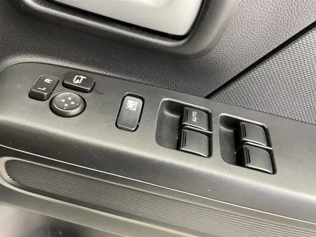 スズキ ワゴンＲ HYBRID FX リミテッド 富山県 2019(平31)年 3.4万km ピュアホワイトP 4WD/社外ナビ【CN-RE07D】/(AM/FM/CD/DVD/SD/BT)/フルセグTV/バックカメラ/ヘッドアップディスプレイ/衝突被害軽減ブレーキ/レーンキープアシスト/オートLEDヘッドライト/横滑り防止装置/ETC/ドライブレコーダー前後/スマートキー×２/前席シートヒーター/プッシュスタート/社外フロアマット/アイドリングストップ/純正14インチAW/ドアバイザー