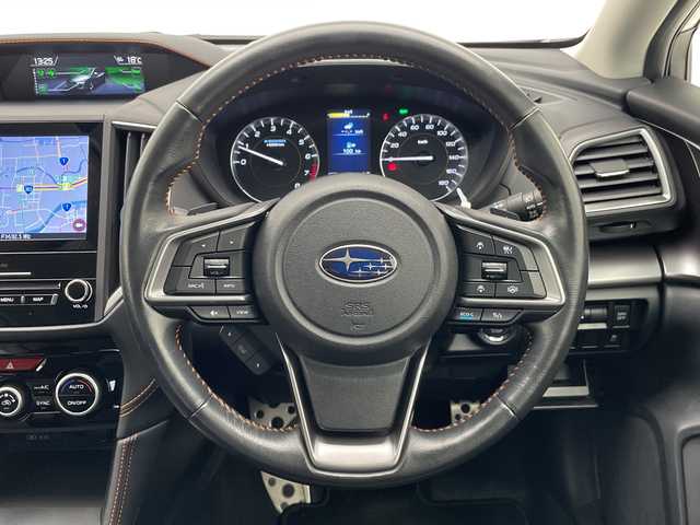 スバル ＸＶ ハイブリッド 2．0e－S アイサイト 愛知県 2021(令3)年 1.9万km クリスタルホワイトP アイサイト/純正8型ナビ/レーダークルーズコントロール/バックカメラ/サイドカメラ/パワーシート/コーナーセンサー/純正アルミホイール/ブラインドスポットモニター/LEDヘッドライト/パドルシフト/オートライト/ドライブレコーダー/ETC/衝突軽減システム/フルセグ/CD DVD/Bluetooth/ステアリングスイッチ/スマートキー/プッシュスタート