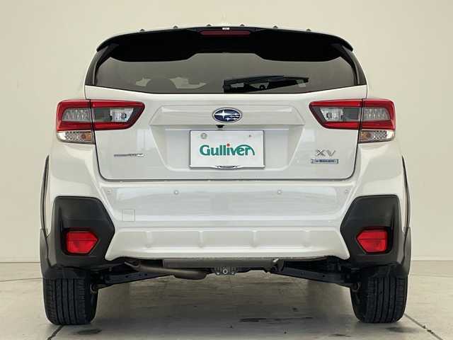 スバル ＸＶ ハイブリッド 2．0e－S アイサイト 愛知県 2021(令3)年 1.9万km クリスタルホワイトP アイサイト/純正8型ナビ/レーダークルーズコントロール/バックカメラ/サイドカメラ/パワーシート/コーナーセンサー/純正アルミホイール/ブラインドスポットモニター/LEDヘッドライト/パドルシフト/オートライト/ドライブレコーダー/ETC/衝突軽減システム/フルセグ/CD DVD/Bluetooth/ステアリングスイッチ/スマートキー/プッシュスタート