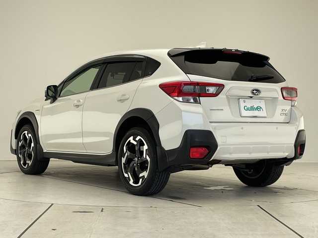 スバル ＸＶ ハイブリッド 2．0e－S アイサイト 愛知県 2021(令3)年 1.9万km クリスタルホワイトP アイサイト/純正8型ナビ/レーダークルーズコントロール/バックカメラ/サイドカメラ/パワーシート/コーナーセンサー/純正アルミホイール/ブラインドスポットモニター/LEDヘッドライト/パドルシフト/オートライト/ドライブレコーダー/ETC/衝突軽減システム/フルセグ/CD DVD/Bluetooth/ステアリングスイッチ/スマートキー/プッシュスタート