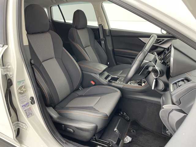 スバル ＸＶ ハイブリッド 2．0e－S アイサイト 愛知県 2021(令3)年 1.9万km クリスタルホワイトP アイサイト/純正8型ナビ/レーダークルーズコントロール/バックカメラ/サイドカメラ/パワーシート/コーナーセンサー/純正アルミホイール/ブラインドスポットモニター/LEDヘッドライト/パドルシフト/オートライト/ドライブレコーダー/ETC/衝突軽減システム/フルセグ/CD DVD/Bluetooth/ステアリングスイッチ/スマートキー/プッシュスタート