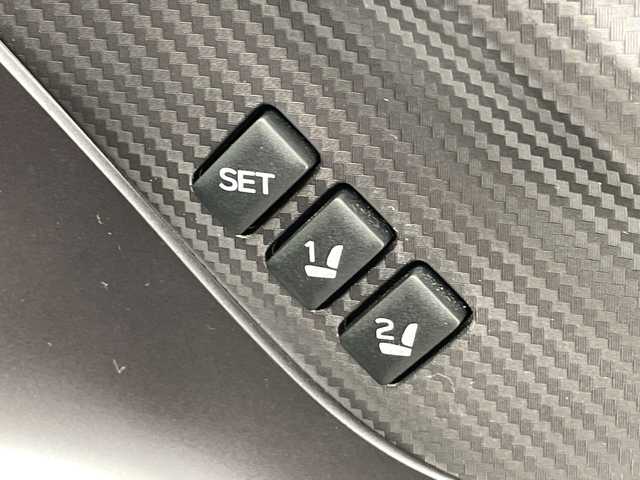 スバル ＸＶ ハイブリッド 2．0e－S アイサイト 愛知県 2021(令3)年 1.9万km クリスタルホワイトP アイサイト/純正8型ナビ/レーダークルーズコントロール/バックカメラ/サイドカメラ/パワーシート/コーナーセンサー/純正アルミホイール/ブラインドスポットモニター/LEDヘッドライト/パドルシフト/オートライト/ドライブレコーダー/ETC/衝突軽減システム/フルセグ/CD DVD/Bluetooth/ステアリングスイッチ/スマートキー/プッシュスタート