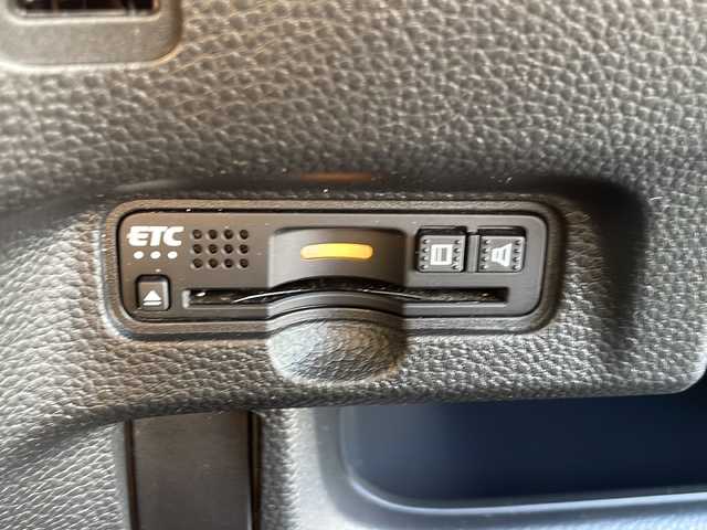 ホンダ Ｎ ＢＯＸ カスタム G L ホンダセンシング 長野県 2017(平29)年 10万km クリスタルブラックパール (株)IDOMが運営する【じしゃロン長野店】の自社ローン専用車両になります/こちらは現金またはオートローンご利用時の価格です。自社ローンご希望の方は別途その旨お申付け下さい/社外ナビ/バックカメラ/ステアリングスイッチ/ETC/スマートキープッシュスタート/片側パワースライドドア