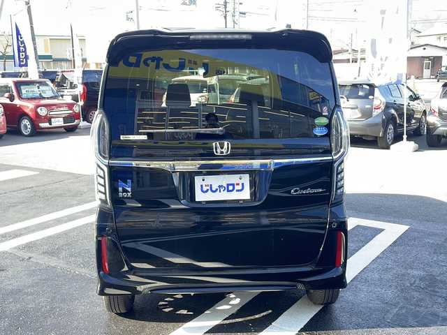 ホンダ Ｎ ＢＯＸ カスタム G L ホンダセンシング 長野県 2017(平29)年 10万km クリスタルブラックパール (株)IDOMが運営する【じしゃロン長野店】の自社ローン専用車両になります/こちらは現金またはオートローンご利用時の価格です。自社ローンご希望の方は別途その旨お申付け下さい/社外ナビ/バックカメラ/ステアリングスイッチ/ETC/スマートキープッシュスタート/片側パワースライドドア