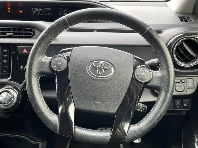 トヨタ アクア G G’s 岡山県 2016(平28)年 6.4万km ライムホワイトパールクリスタルシャイン 純正メモリナビ　NSZT-W64/フルセグTV、CD、DVD、Bluetooth、AM、FM/バックカメラ/ETC/前方ドライブレコーダー/クルーズコントロール/オートハイビーム/プリクラッシュセーフティ/レーンディパーチャーアラート