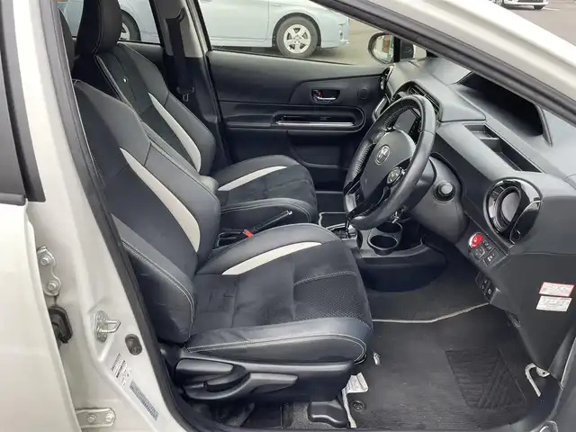 トヨタ アクア G G’s 岡山県 2016(平28)年 6.4万km ライムホワイトパールクリスタルシャイン 純正メモリナビ　NSZT-W64/フルセグTV、CD、DVD、Bluetooth、AM、FM/バックカメラ/ETC/前方ドライブレコーダー/クルーズコントロール/オートハイビーム/プリクラッシュセーフティ/レーンディパーチャーアラート