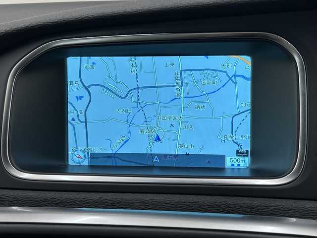 ボルボ Ｖ４０ クロスカントリー D4 モメンタム 岡山県 2016(平28)年 3.9万km ロウカッパーM 純正ナビ/Bluetooth/USB/AM/FM/フルセグTV/クロストラフィックアラート/ロードサイドインフォメーション/アクティブハイビーム/リアビューカメラ/SENSUSCONECT/ACC/BLIS/LCMA/LKA/DAC/クロストラフィックアラート/ロードサイドインフォメーション/アクティブハイビーム/リアビューカメラ/ESC/SIPS/WHIPS/ETC